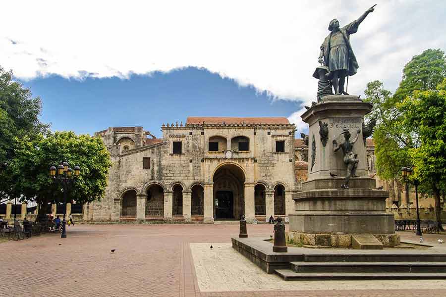 Santo Domingo Tour