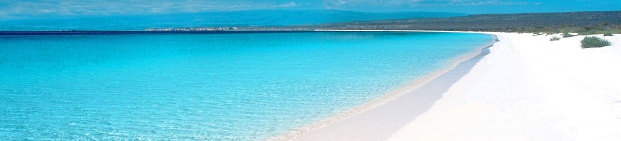 Best-Beaches-in-the-Dominican-Republic-Bahia-de-la